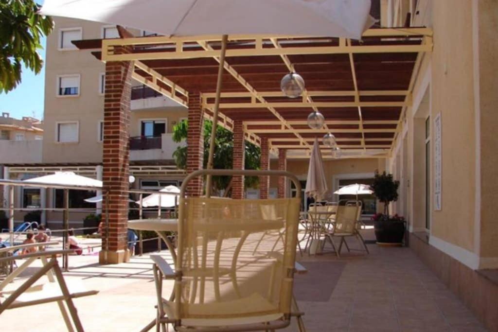 Lovely Apartment In Cabo Roig Near Beach Oriola  Exterior foto